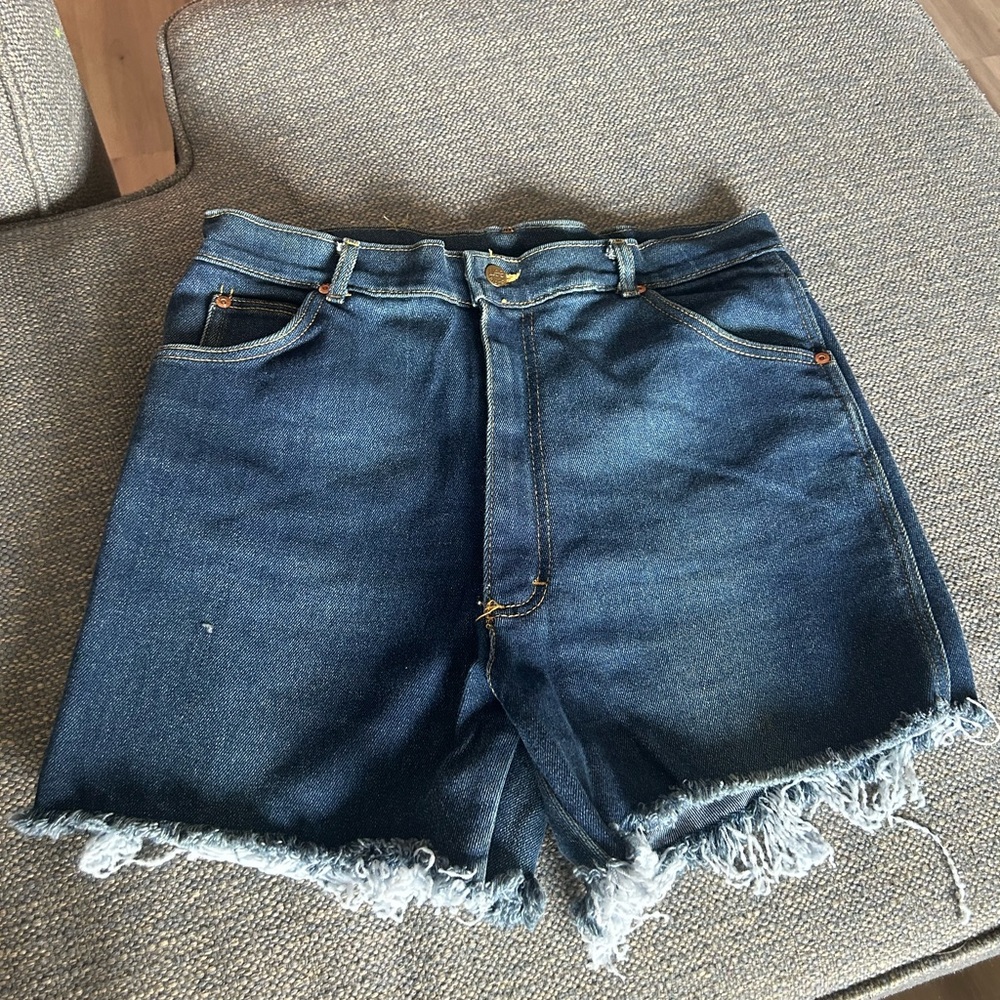 Super High Rise Lee Jean shorts